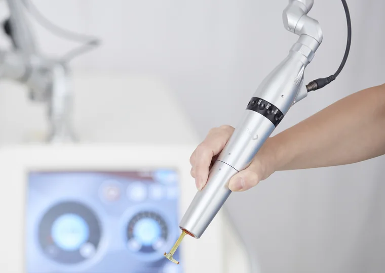 PicoWay handpiece