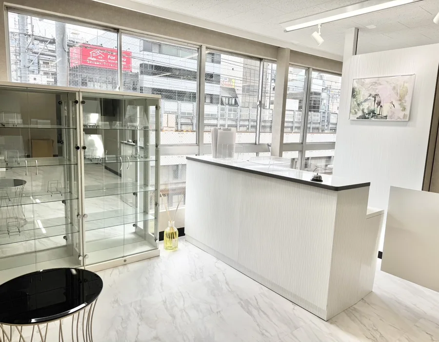 The waiting room at OKACHI CLINIC
